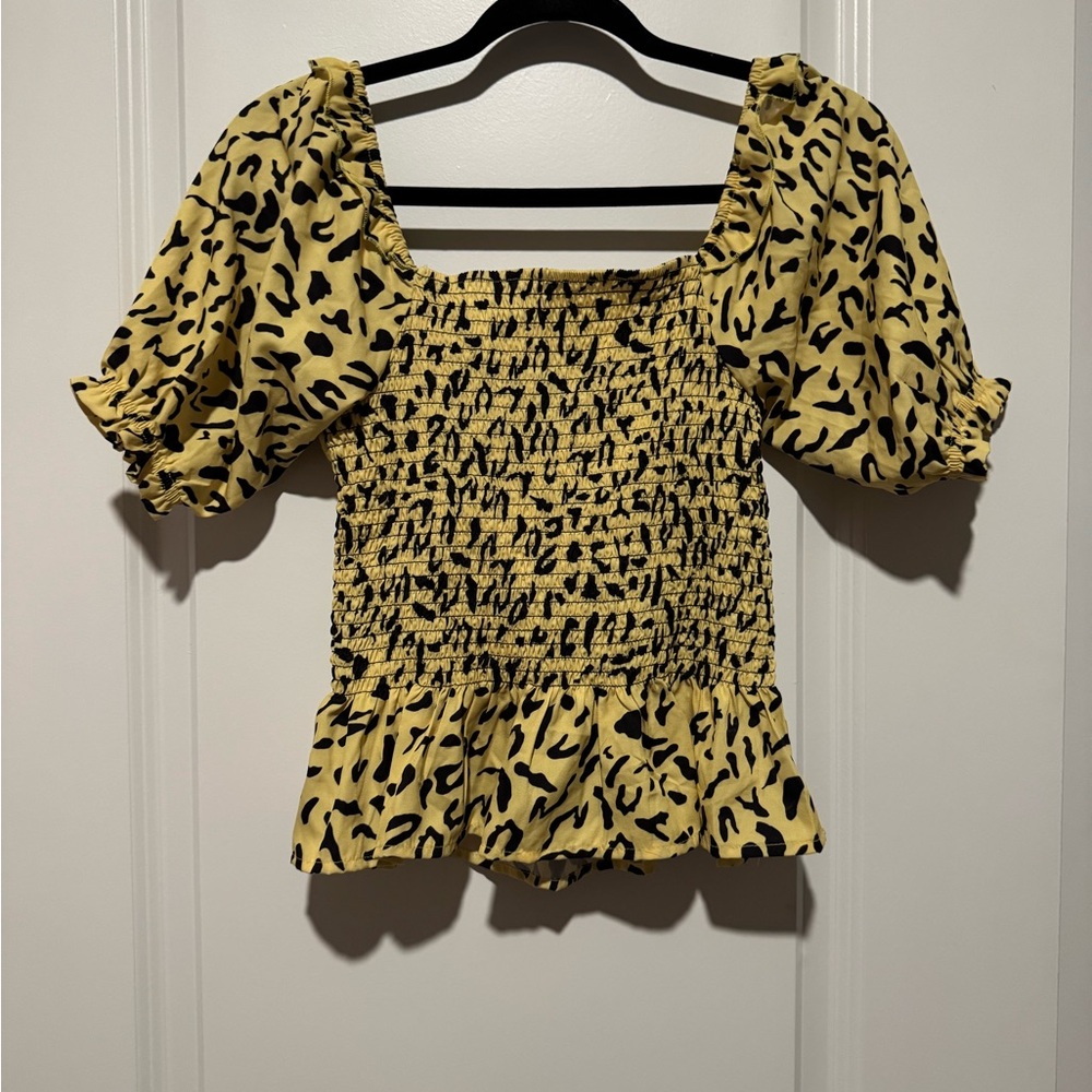 SHEIN Yellow Leopard Print Smocked Crop Top